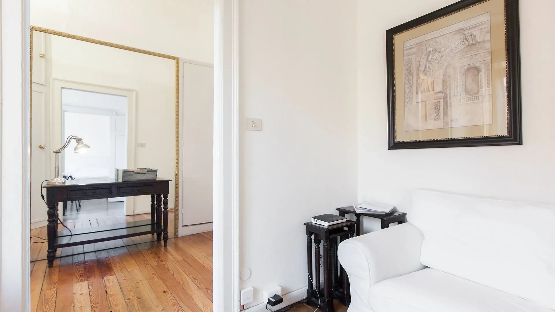 Apartment Easyhomes - San Babila Monforte Milan